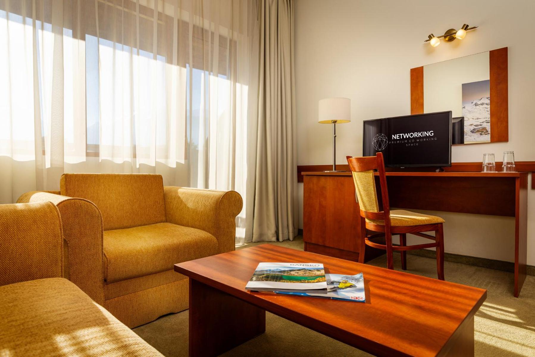 Coliving Bansko, The Social Hotel By Networking Premium Банско Экстерьер фото